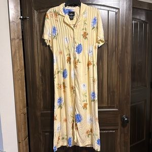 Floral Vintage Collared Dress